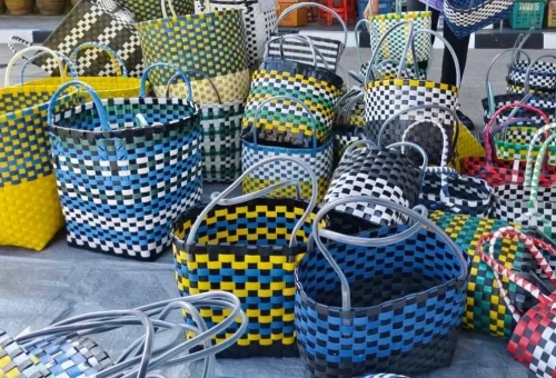 ปลายทาง กระเป๋ารักษ์โลกที่ปลดหนี้ได้